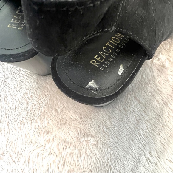 Kenneth Cole Lace Up Sandals - Picture 10 of 10